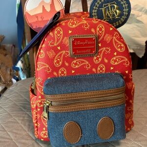 Disney Lounge-Fly EUC